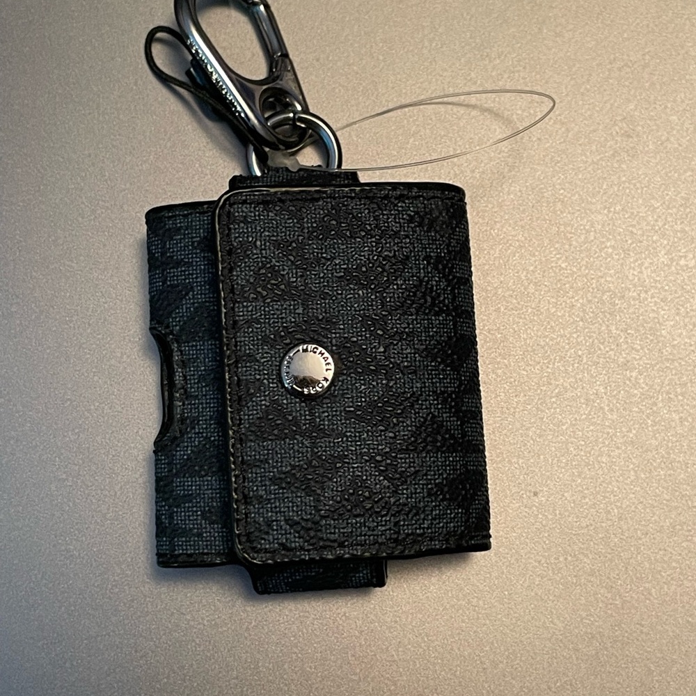 Michael Kors AirPod case